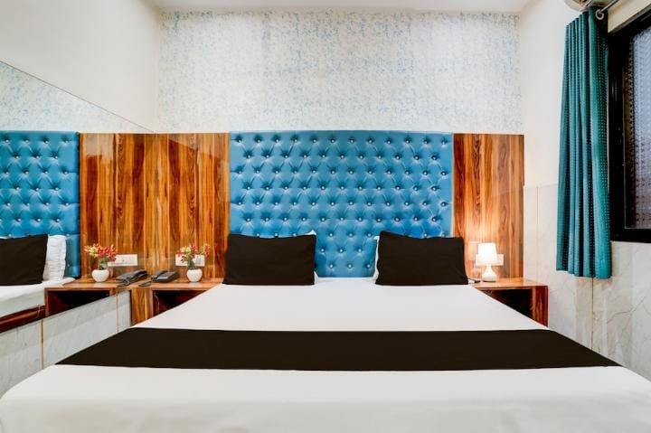 WhatsApp Image 2025-12-11 at 5.09.31 PM